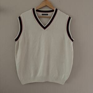 Brandy Melville Oversized Agnes V-neck knitted sweater vest